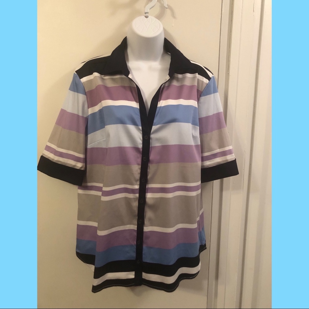 New NY&C Multicolored Short Sleeve Blouse